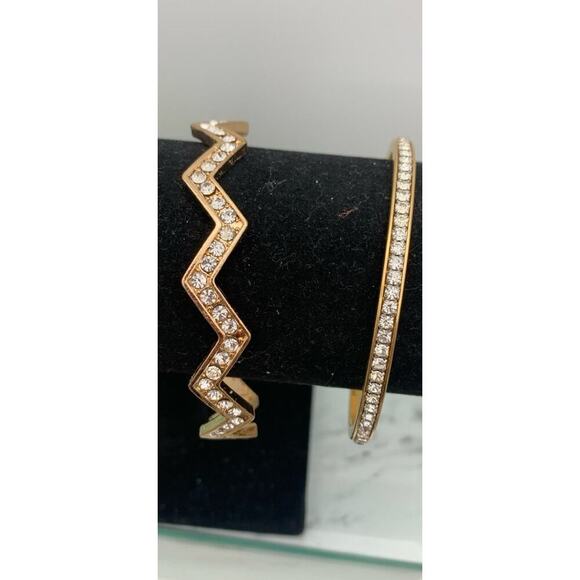 Lot Of 2 Gold Tone And Clear Rhinestone Bangle Bracelets - Picture 1 of 5